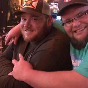 Meet your Posher, Cody